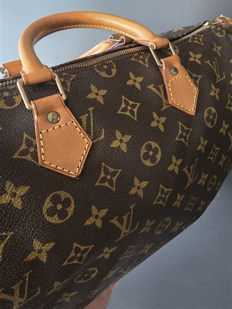 authentic Louis Vuitton speedy 35